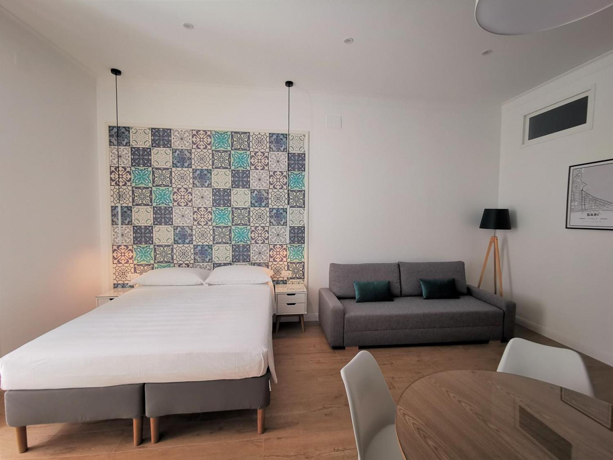 Cattaro 65 - Flexible Check-In Apartments Bari Eksteriør bilde