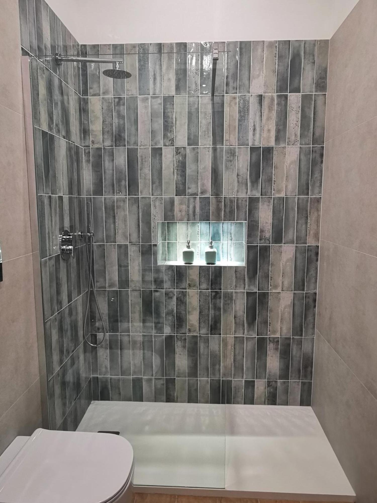Cattaro 65 - Flexible Check-In Apartments Bari Eksteriør bilde